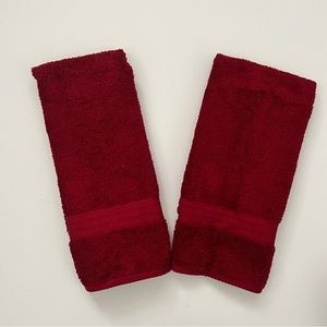 NWOT Set of 100%Cotton Hand Towels